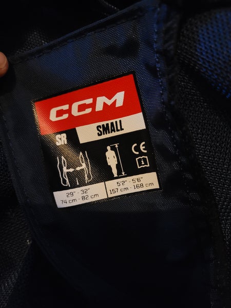 CCM men’s Small Navy Shell