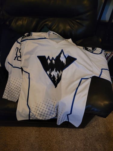 Large Jersey