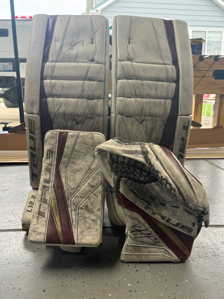 33" True L12.2 Regular Goalie Full Set Pro Stock (Used)