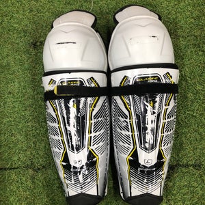 Junior CCM Tacks Classic Pro Shin Pads 12" (Used)
