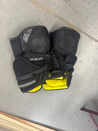 Senior Large Warrior Ritual x3 E+ Hockey Goalie Pants (Used)