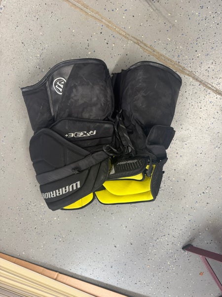 Senior Large Warrior Ritual x3 E+ Hockey Goalie Pants (Used)