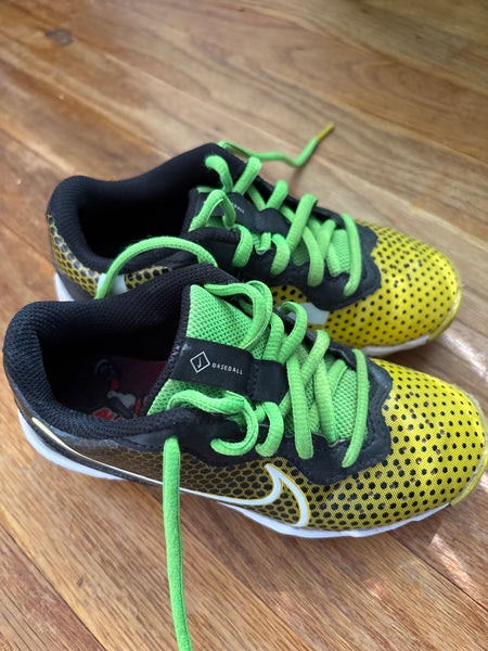 Green Kid's 12K (Little Kids) Youth Nike Low Top Molded Cleats (Used)