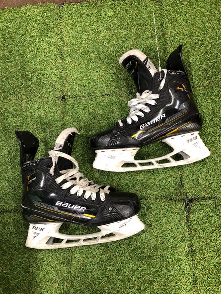 Senior Bauer Supreme M5 Pro Hockey Skates 8.5 (Used)
