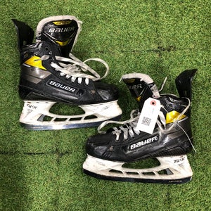 Senior Bauer Supreme 3S Pro Hockey Skates 8 (Used)