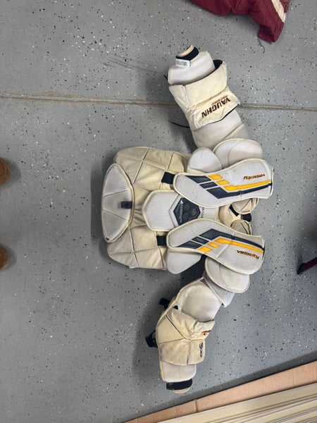 Large Vaughn Velocity V8 Goalie Chest Protector Pro Stock (Used)