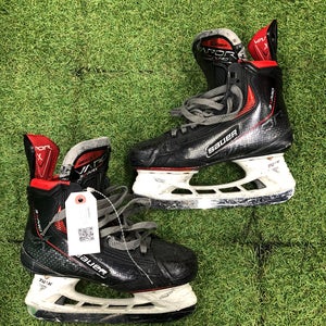 Intermediate Bauer Vapor 3X Pro Hockey Skates Size 4.5 (Used)