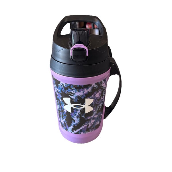UA Playmaker Insulated Hydration Jug Water Bottle Lockable 64oz Half Gallon New