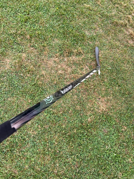 Senior Bauer Proto-R Hockey Stick Left Hand P92M (Used)