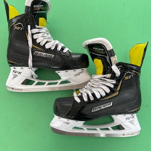 Senior Bauer Supreme S27 Hockey Skates Regular Width 7 (Used)