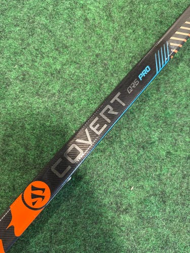 Intermediate Warrior Covert QR5 Pro Hockey Stick Right Handed M88 (Used)