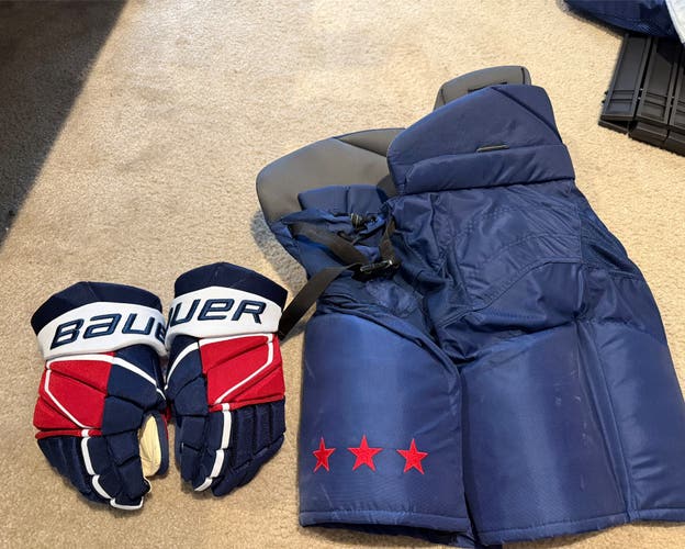 Pro Stock Washington Capitals Bauer Hyperlite Gloves Size 14 and Nexus Lite Size Large Pants