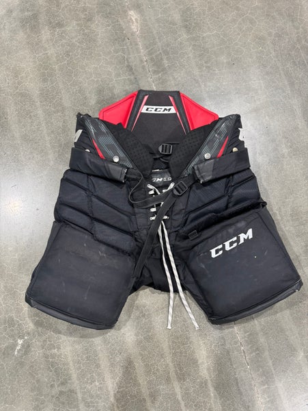 Black Senior Medium CCM E1.9 Hockey Goalie Pants (Used)