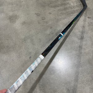 Senior Bauer Twitch Hockey Stick Left Hand P92 (Used)