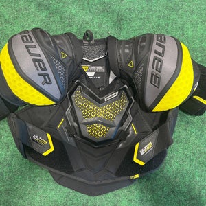 Bauer UltraSonic Shoulder Pads (Used) | Intermediate Large