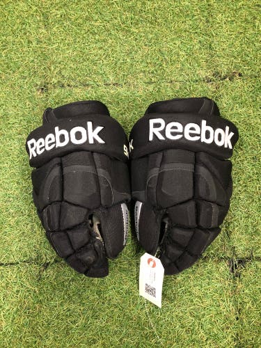 Black Senior Reebok 9k Gloves 13" (Used)