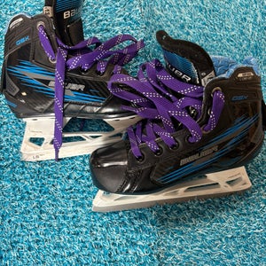 Youth Bauer GSX Hockey Goalie Skates Regular Width 13.5 (Used)