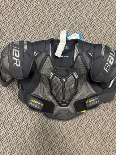 XL Senior Bauer Supreme M5 Pro Shoulder Pads (New)