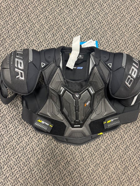 XL Senior Bauer Supreme M5 Pro Shoulder Pads (New)