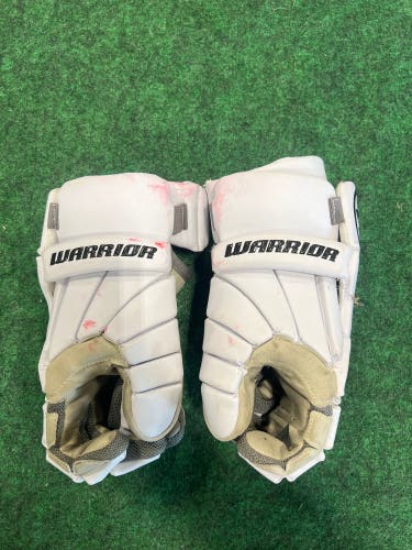 White Warrior Burn Lacrosse Gloves Large (Used)
