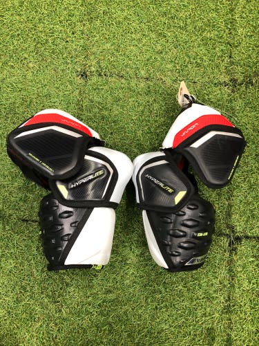 Senior Medium Bauer Vapor Hyperlite Elbow Pads (Used)