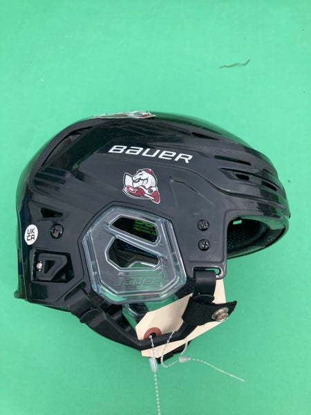 Black Medium Bauer Re-Akt 85 Helmet (Used)