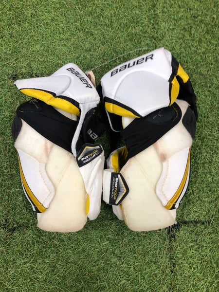 Senior Medium Bauer Supreme TotalOne Elbow Pads (Used)
