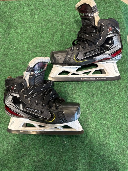 Intermediate Bauer Vapor 2X Pro Hockey Goalie Skates (Regular) Size 5 (Used)