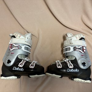 Mondo 24 & 24.5 Unisex Dalbello Luna 80s Ski Boots (Used)