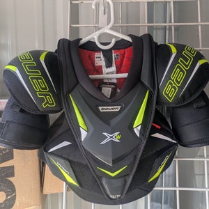 Women's XS Senior Bauer Vapor X-W Shoulder Pads (New)