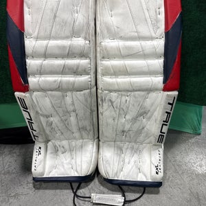 White Intermediate True Catalyst 7X3 Goalie Leg Pads (Used) | 29" +2"