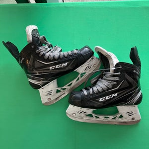Senior CCM RibCor 64K Hockey Skates Regular Width Size 6.5 (Used)