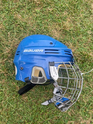 Blue Large Bauer BHH4500L Helmet (Used)