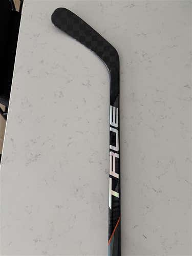 True Hzrdus 9x4 Left Hand Hockey Stick T92.5 (Used)