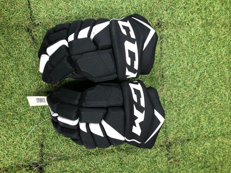 Black Junior CCM JetSpeed FT475 Gloves 12" (Used)