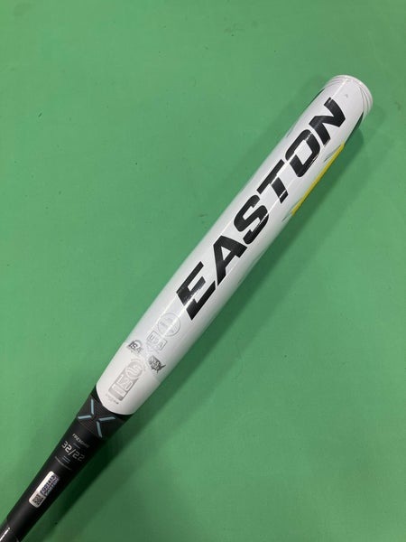 White 2023 Easton Ghost Composite Bat (-10) Composite 22 oz 32" (New)