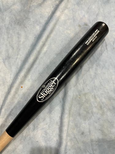 2022 Louisville Slugger Genuine Wood Bat Wood 28" (Used)