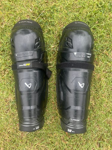 Senior Bauer Supreme M5 Pro Shin Pads 15"