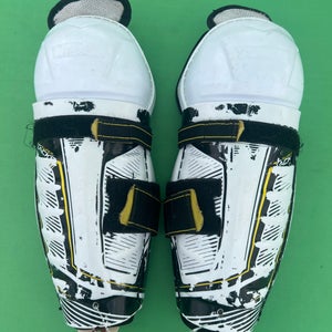 Junior CCM Super Tacks AS1 Shin Pads 10"
