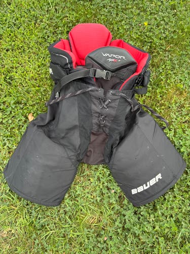 Black Senior Small Bauer Vapor APX2 Hockey Pants