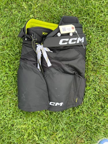 Junior Medium CCM Tacks XF Pro Hockey Pants (Used)