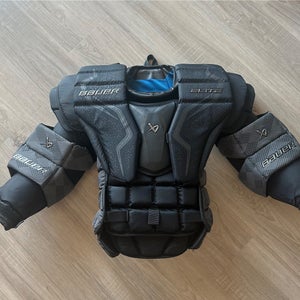 XS 2024 Bauer Elite Goalie Chest Protector (Used)