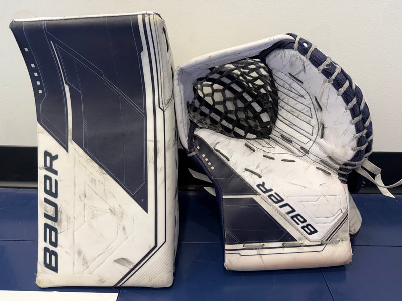 Bauer Mach Glove and Blocker Regular (Used) Navy and White