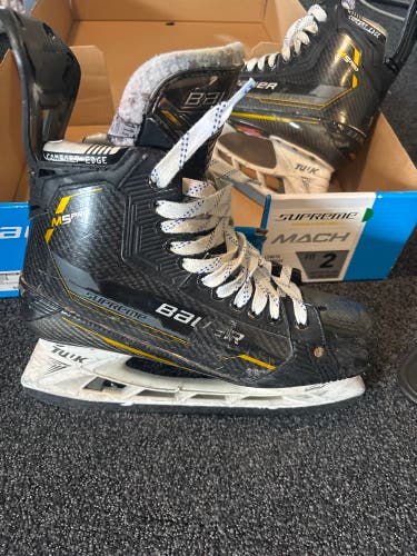Bauer Supreme M5 Pro Hockey Skates Regular Width 11.5 (Used)