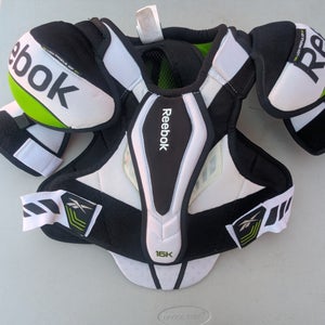 Junior Large Reebok 16K Shoulder Pads (New)