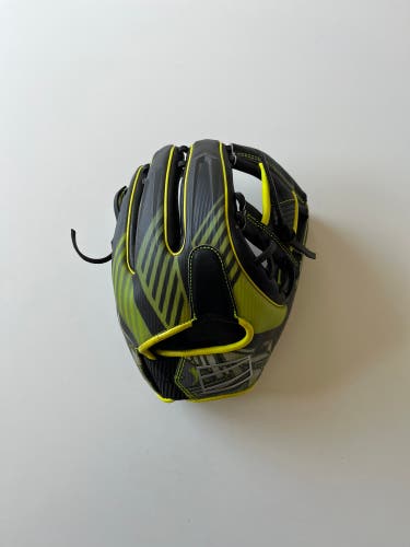 Rawlings REV1X RH Infield Baseball Glove 11.75" (Used)
