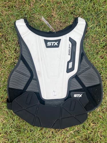 White Medium Adult STX Shield 600 Chest Protector