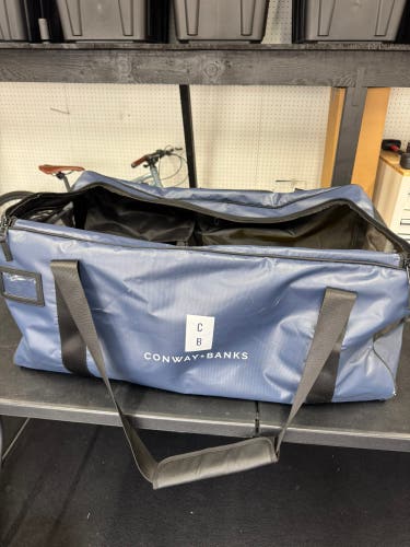 Conway Banks Player Hockey Bag 33”