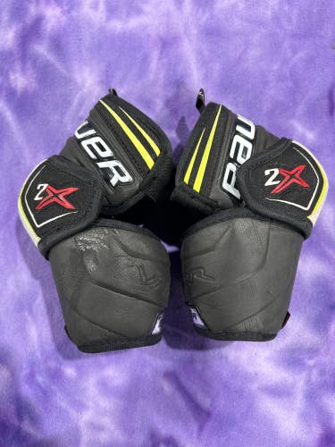 Junior Medium Bauer Vapor 2x Elbow Pads (Used)