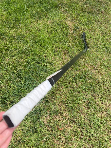 Senior Bauer Hyperlite 2 Hockey Stick Left Hand Pro Stock (Groulx)